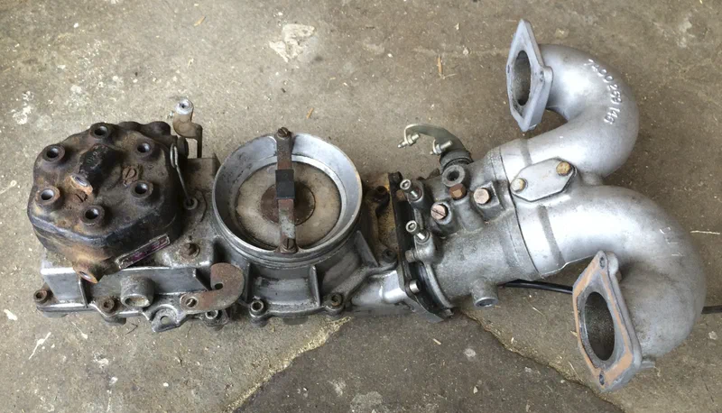 Mixture Unit and Throttles