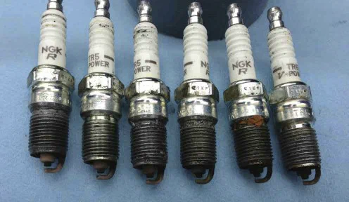 Sparkplugs 3-2-1-6-5-4