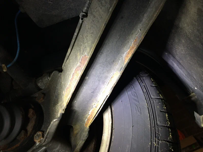 Trailing Arm Rust