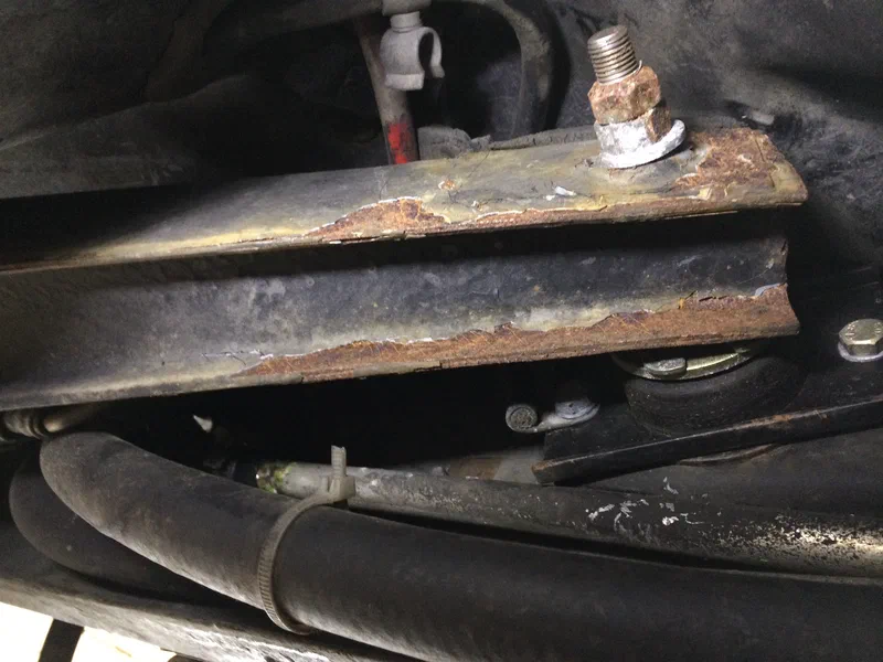 Trailing Arm Rust